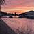 Atardecer rosa sobre el río Adigio en Verona